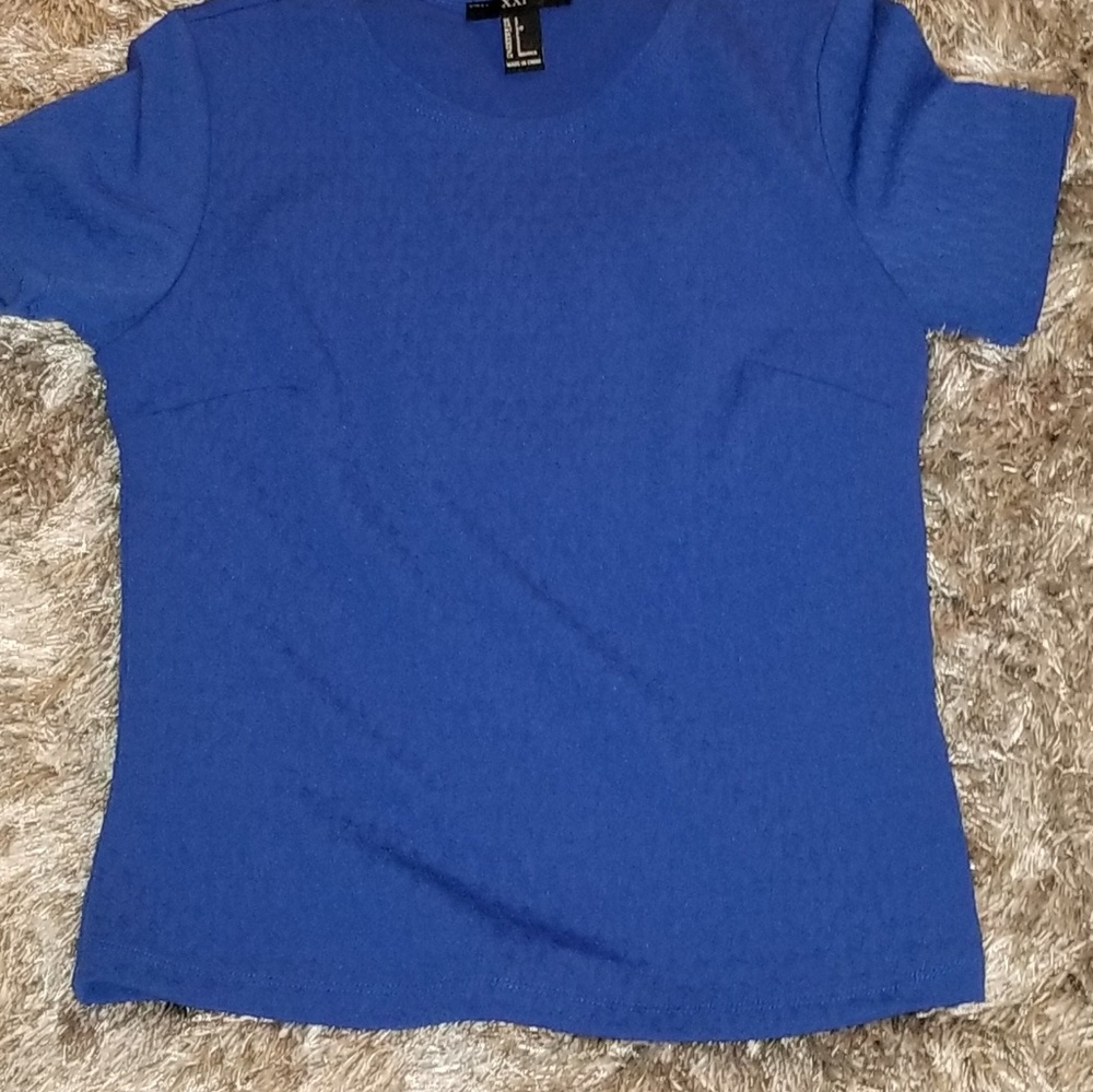 Women's Top